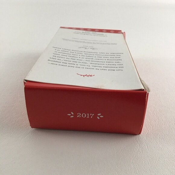 Hallmark Keepsake Christmas Ornament Santa Claus Is Comin' To Town Guitar 2017 - Picture 5 of 6